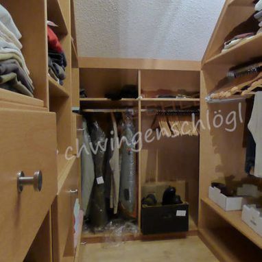 Bekleidungszimmer Buche Dachschräge